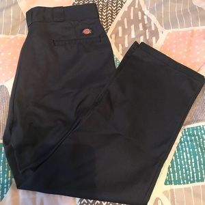 Men’s dickies work pants.
